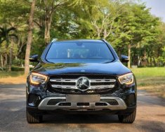 Mercedes-Benz GLC 200 2023 - Khuyến mãi giảm tiền - Tặng phụ kiện, bảo hiểm - Sẵn xe giao ngay giá 2 tỷ 189 tr tại Đồng Nai
