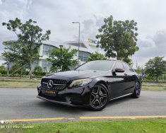 Mercedes-Benz C300 2019 - Siêu lướt, bảo dưỡng thường xuyên giá 1 tỷ 488 tr tại Đồng Nai