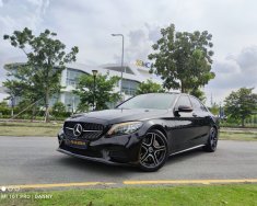 Mercedes-Benz C300 2019 - Form 2019 siêu lướt giá 1 tỷ 488 tr tại Tiền Giang