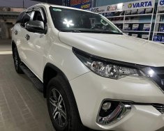 Toyota Fortuner 2019 - Màu trắng số tự động, giá chỉ 920 triệu giá 920 triệu tại Tp.HCM