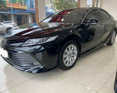 Toyota Camry 2021 - Màu đen, nội thất đen giá 979 triệu tại Thái Bình