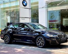 BMW 520i 2022 - ƯU ĐÃI GẦN 100tr Dành cho tháng 02/2023, Hotline: 0938903852 để nhận ưu đãi tốt nhất giá 2 tỷ 139 tr tại Bình Dương