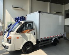 Hyundai Porter 2023 - Thùng kín composite - Tặng bảo hiểm vật chất và định vị GPS giá 430 triệu tại Tp.HCM
