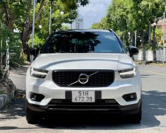 Volvo XC40 2020 - Màu trắng nội thất đen giá 1 tỷ 739 tr tại Hà Nội