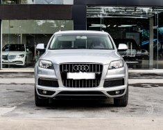 Audi Q7 2012 - Bản model 2013, xe đẹp, giá tốt giao ngay giá 890 triệu tại Quảng Ninh