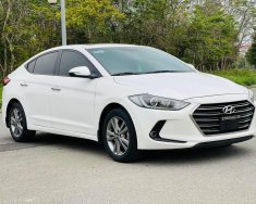 Hyundai Elantra 2017 - Hỗ trợ trả góp 70%, xe đẹp, giá tốt giao ngay giá 465 triệu tại Hà Nội