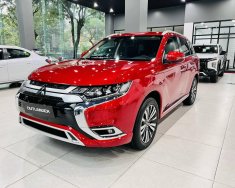 Mitsubishi Stavic 2023 - Giá siêu ưu đãi - Nhấc máy gọi ngay để có xe trong ngày, hỗ trợ lên đến 100% phí trước bạ giá 729 triệu tại Hà Nội