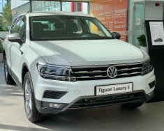 Volkswagen Tiguan 2021 - Ưu đãi chấn động - Giảm 250 triệu kèm nhiều ưu đãi đi kèm giá 1 tỷ 600 tr tại Đà Nẵng