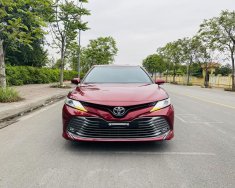 Toyota Camry 2021 - Xe màu đỏ nổi bật thu hút ánh nhìn giá 1 tỷ 120 tr tại Hà Nội
