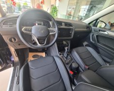 Volkswagen Tiguan 2023 - Ưu đãi liên hệ giá 1 tỷ 849 tr tại Tp.HCM