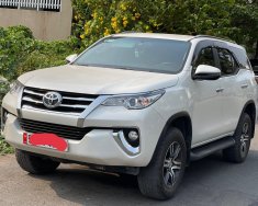 Toyota Fortuner 2020 - Màu trắng số tự động giá 910 triệu tại Tp.HCM