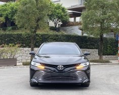 Toyota Camry 2020 - Một chủ chạy cực ít giá 1 tỷ 50 tr tại Hà Nội