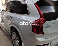 Volvo XC90 Bán xe   trắng chính chủ 2018 - Bán xe Volvo XC90 trắng chính chủ giá 2 tỷ 800 tr tại Tp.HCM