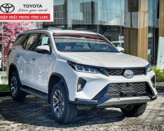 Toyota Fortuner 2023 - Giảm tiền mặt, tặng phụ kiện chính hãng giá 1 tỷ 26 tr tại Vĩnh Long