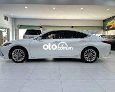 Lexus ES 300   300h - Model 2021 - Siêu lướt 11.000 KM 2020 - Lexus ES 300h - Model 2021 - Siêu lướt 11.000 KM giá 2 tỷ 650 tr tại Tp.HCM