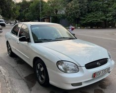 Hyundai Sonata 1999 - Xe gia đình giá rẻ, số tự động, kiểu dáng sang trọng, chị em mua chạy che nắng mưa giá 105 triệu tại Bình Dương