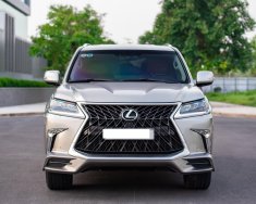 Lexus LX 570 2017 - Màu bạc, 7 chỗ, xe đẹp xuất sắc giá 5 tỷ 800 tr tại Tp.HCM