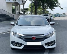 Honda Civic 2016 - Xe màu trắng, nội thất đen giá 528 triệu tại Tp.HCM