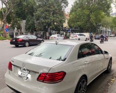 Mercedes-Benz E200 2013 - Chính chủ bán, màu trắng giá 600 triệu tại Hà Nội