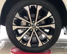 Toyota Veloz Cross 2023 - tặng bảo hiểm vật chất, hỗ trợ 50% thuế trước bạ giá 640 triệu tại Tiền Giang