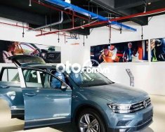 Volkswagen Tiguan giảm 400 triệu tiền mặt,  Luxury S giao ngay 2022 - giảm 400 triệu tiền mặt, Tiguan Luxury S giao ngay giá 1 tỷ 400 tr tại Tp.HCM