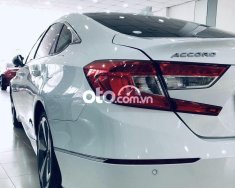 Honda Accord Cần bán   2020 màu trắng trẻ trung 2020 - Cần bán Honda Accord 2020 màu trắng trẻ trung giá 918 triệu tại Tp.HCM