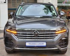 Volkswagen Touareg 2023 - Ưu đãi tiền mặt 250 Triệu, tặng Voucher độ phụ kiện chính hãng, lễ giao xe đẳng cấp theo yêu cầu, đủ màu giao ngay giá 3 tỷ 174 tr tại Tp.HCM