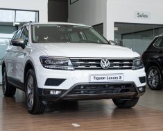 Volkswagen Tiguan 2021 - Giảm trực tiếp 330 triệu đồng phiên bản Luxury S giá 1 tỷ 699 tr tại Khánh Hòa