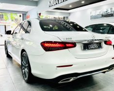 Mercedes-Benz E300 2023 - Odo chuẩn 13999 km giá 2 tỷ 499 tr tại Tp.HCM