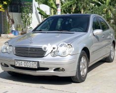 Mercedes-Benz C180 kẹt tiền bán xe mer c180 máy êm số ngọt 2002 - kẹt tiền bán xe mer c180 máy êm số ngọt giá 100 triệu tại Khánh Hòa