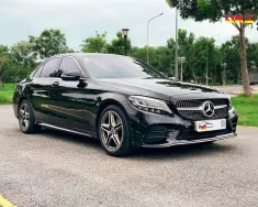 Mercedes-Benz C180 2022 - Màu Đen, nội thất Kem, lăn bánh 15.000 miles giá 1 tỷ 99 tr tại Tp.HCM