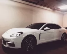 Porsche Panamera 2017 - Chính chủ bán xe Porsche panamera sx 2017 Lăn bánh 2018  giá 3 tỷ 550 tr tại Tp.HCM