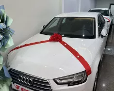 Audi A4 2016 - Audi A4 facelift sản xuất 2016 mầu trắng nội thất đen. giá 670 triệu tại Hải Phòng