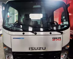 Isuzu QKR 2024 - Cần bán xe tải Isuzu QKR270 2T49 thùng kín dài 4m36 giá 516 triệu tại Tp.HCM