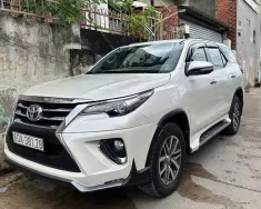 Toyota Fortuner 2017 - Chính chủ bán xe TOYOTA FORTUNER sản xuất năm 2017  giá 705 triệu tại Hà Nội