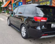 Kia Sedona 2016 - Cần bán xe nhà đi 2016 full dầu giá 660 triệu tại Thái Nguyên