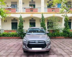 Toyota Innova 2.0E 2020 - Gia đình tôi cần bán chiếc xe ô tô Toyota Innova 2.0E màu xám vàng 2020 giá 458 triệu tại Hà Nội