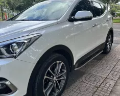 Hyundai Santa Fe 2017 - Chính chủ bán xe HUYNDAI SANTAFE sản xuất năm 2017 giá 595 triệu tại Tp.HCM