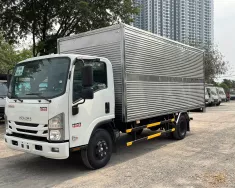 Isuzu NPR NPR400 2025 - Isuzu NPR400 3T5 Thùng Kín dài 5m1 giá 300 triệu tại Tp.HCM