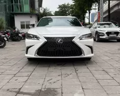 Lexus ES 250 2020 - Bán Lexus ES250 Model 2020, 1 chủ, xe siêu mới. giá 1 tỷ 690 tr tại Hà Nội