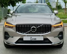 Volvo XC40 2025 - SIÊU LƯỚT 50KM - ĐKLĐ T04/2025  VOLVO XC60 T8 Plug-in Hybrid  giá 2 tỷ 699 tr tại Tp.HCM