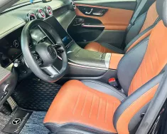 Mercedes-Benz GLC 300 2023 - Bán xe Mercedes 2023, màu đen giá 2 tỷ 350 tr tại Hà Nội