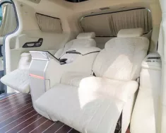 Kia Carnival Royal 2022 - Cần bán xe Kia Carnival Royal 2022, màu trắng giá 1 tỷ 899 tr tại Hà Nội