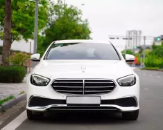 Mercedes-Benz E200 Exclusive 2021 - Mercedes Exclusive 2021, màu trắng nội thất nâu cực mới giá 1 tỷ 499 tr tại Hà Nội