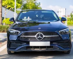 Mercedes-Benz C300 AMG 2022 - Mercedes AMG 2022, màu xanh lam giá rất hợp lí, xe đẹp zin, không lỗi lầm giá 1 tỷ 539 tr tại Hà Nội