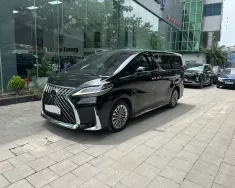 Lexus LM 350 2021 - Bán xe Lexus LM350 sản xuất năm 2021 màu đen nội thất kem, xe nhập chính hãng từ đầu giá 5 tỷ 100 tr tại Hà Nội