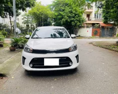 Kia Soluto 1.4MT Deluxe 2024 - Tôi cần bán chiếc xe KIA SOLUTO 1.4MT Deluxe 2024 màu trắng.xe tên tư nhân chính chủ tôi sử dụng giá 325 triệu tại Hà Nội