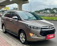 Toyota Innova 2.0V 2017 giá 530 triệu tại Tp.HCM