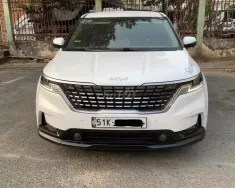 Kia Carnival 2022 - Kia Carnival màu trắng, xe gia đình 8 chỗ rộng rãi, phù hợp gia đình.  giá 1 tỷ 10 tr tại Tp.HCM