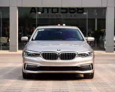 BMW 530i Sport Line  2019 - Bán xe BMW 530i Sport Line 2019, màu vàng nội thất da bò giá 1 tỷ 200 tr tại Hà Nội